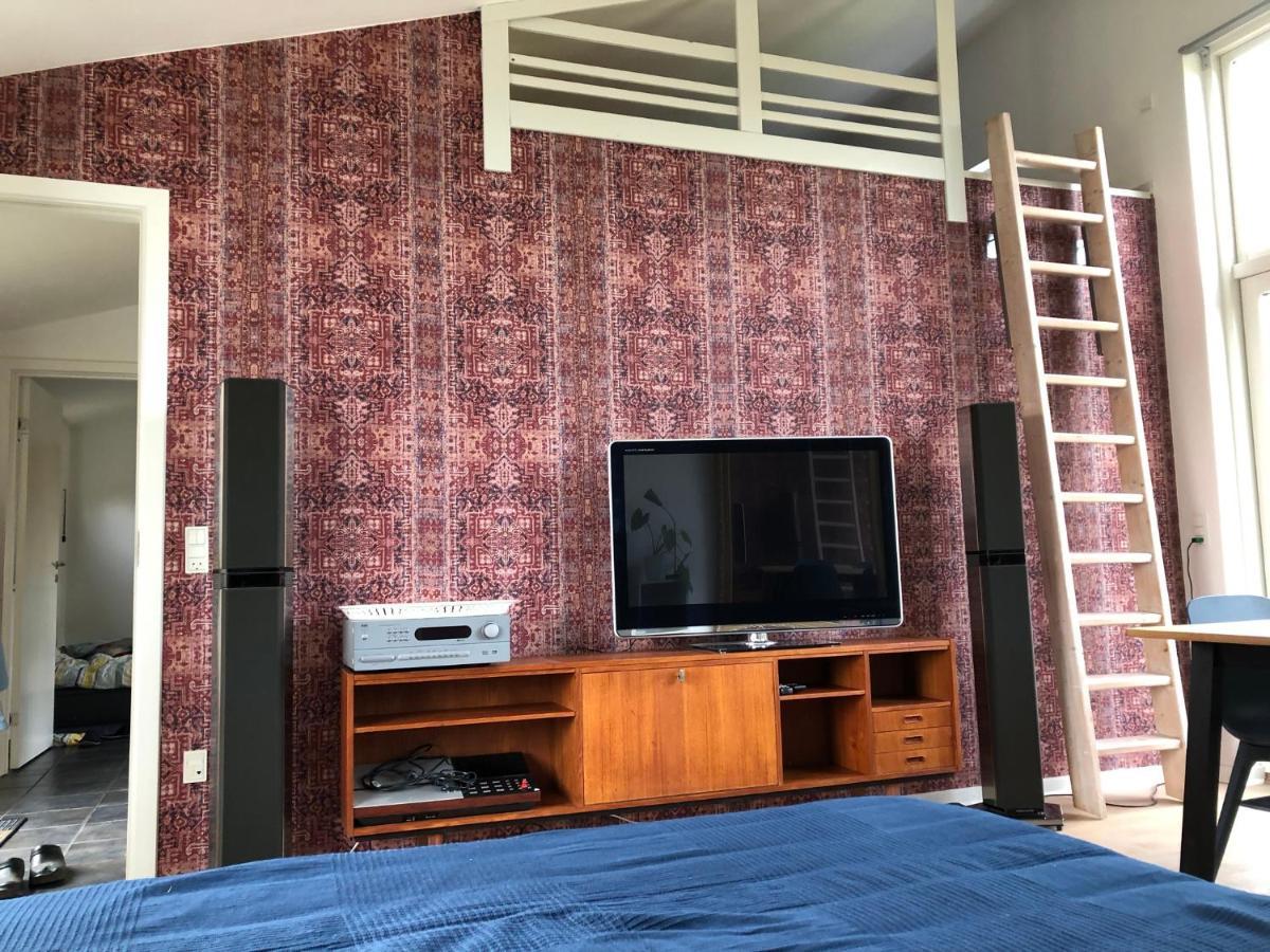 Fly B&B Skive Bagian luar foto