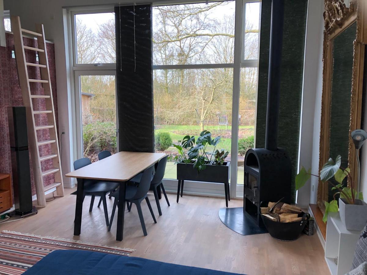 Fly B&B Skive Bagian luar foto