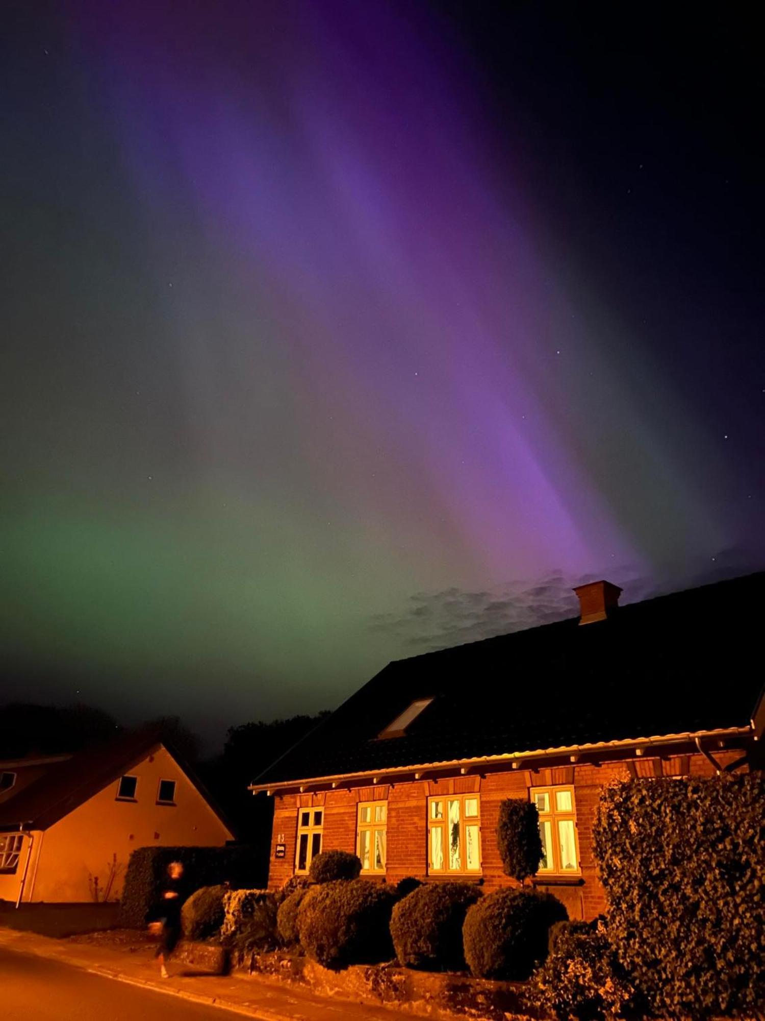 Fly B&B Skive Bagian luar foto